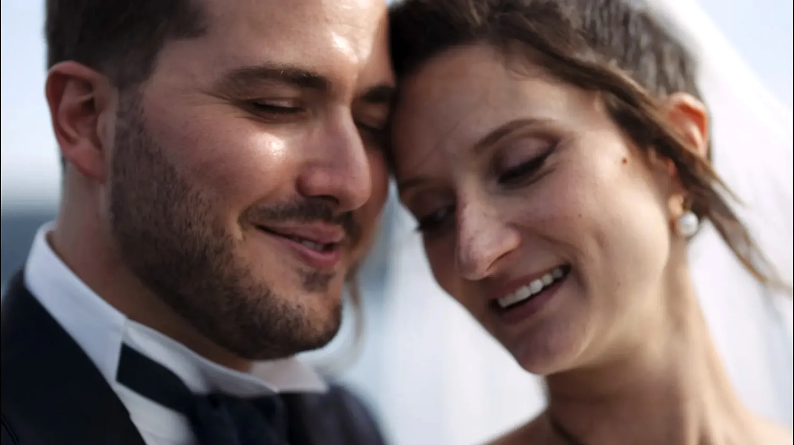 WIFE GROOM pose lake maggiore pallanza
