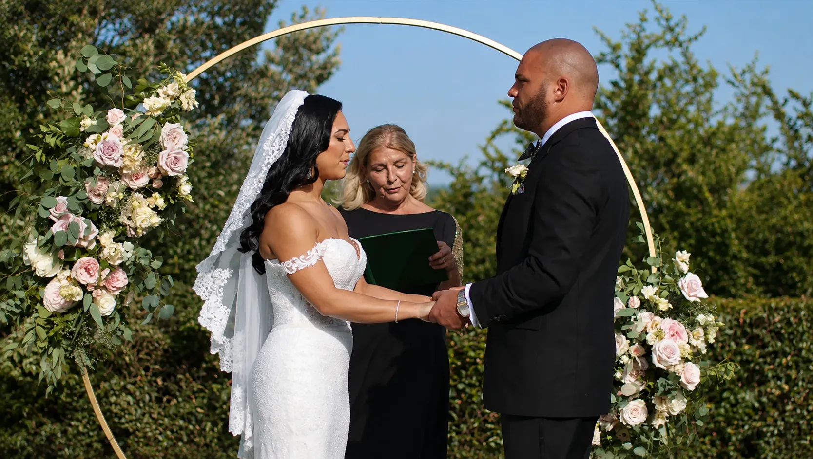 bride groom tuscany wov